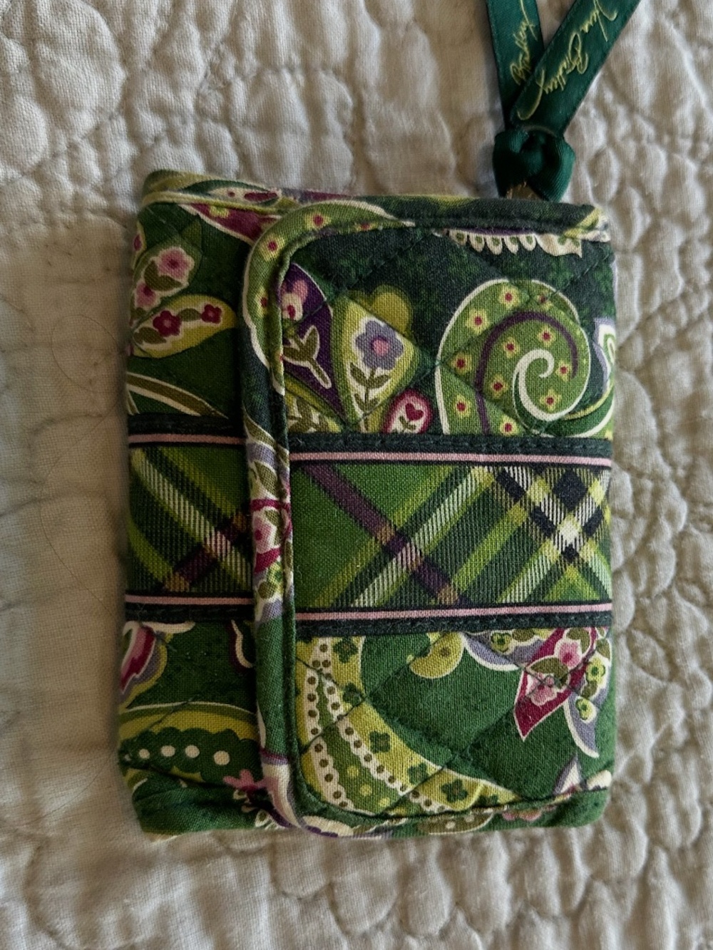 Vera Bradley Paisley Meets Plaid Super Smart Wristlet Wallet Retired